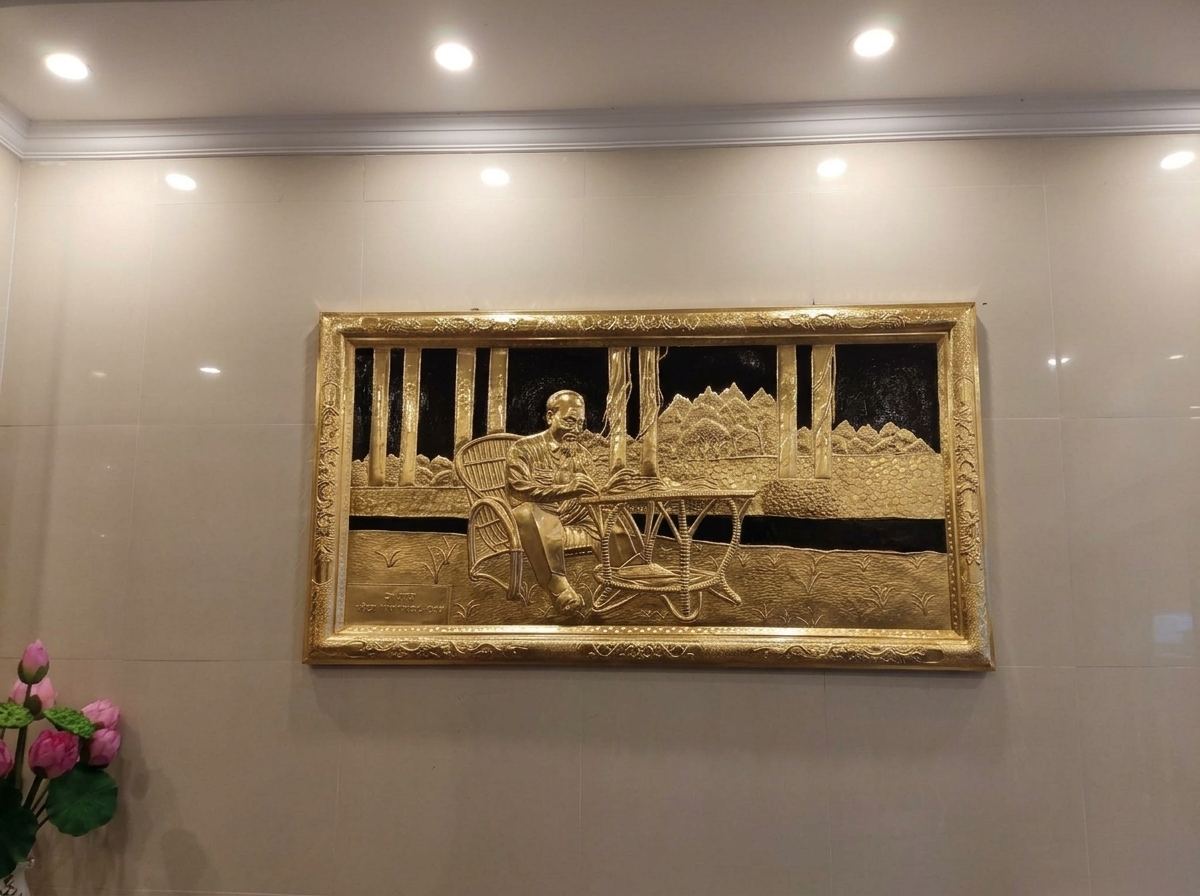 Tranh danh nhân bằng đồng Tranh Bác Hồ
