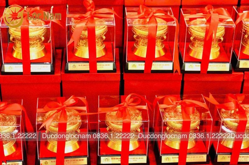 Hoàn Thiện Lô Trống Đồng Lưu Niệm Biểu Trưng Cho Trung Tâm Dữ Liệu Quốc Gia - Ảnh chi tiết 2