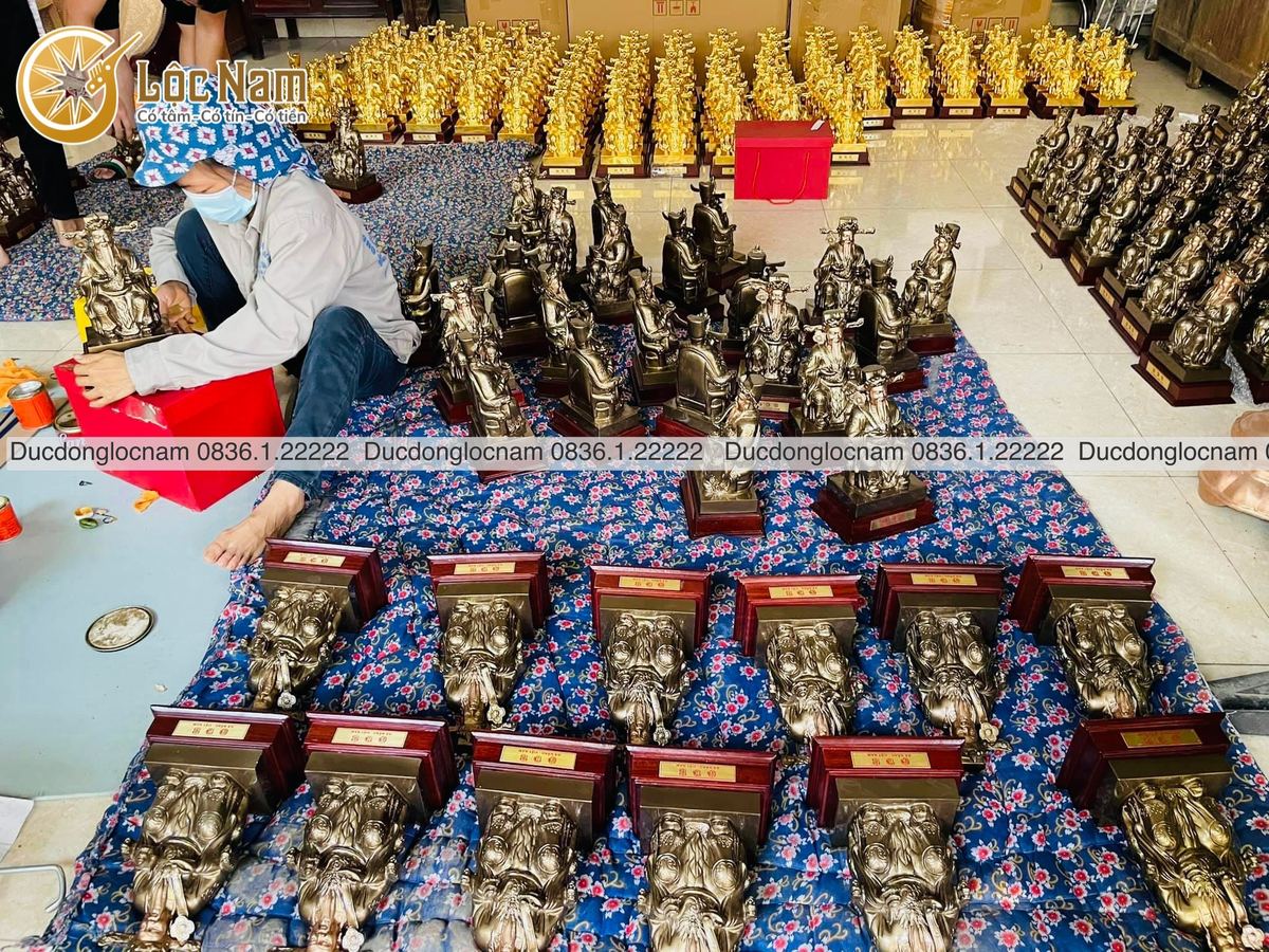 Đúc Tượng Thần Tài Bằng Đồng Số Lượng Lớn Tại Khu Du Lịch Đà Nẵng - Ảnh chi tiết 6