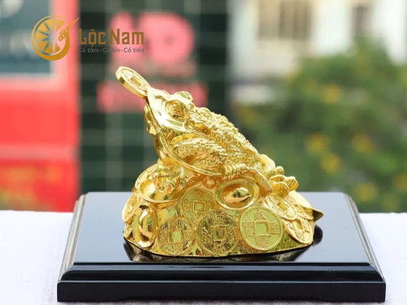 Cóc Ngậm Tiền Bằng Đồng Mạ Vàng 24K