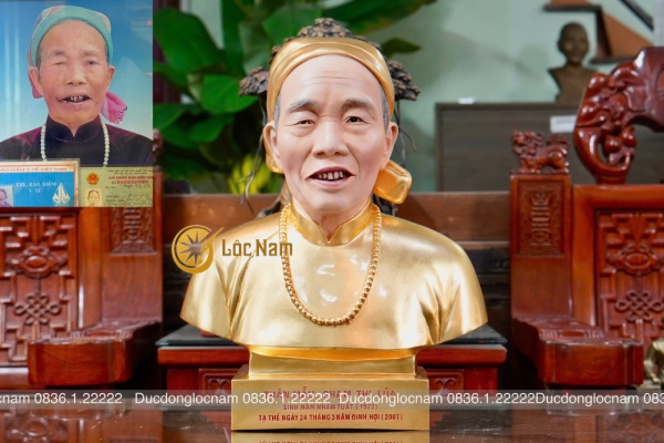 Đúc Tượng Chân Dung Bằng Đồng Mạ Vàng – Chuẩn Giống 99%