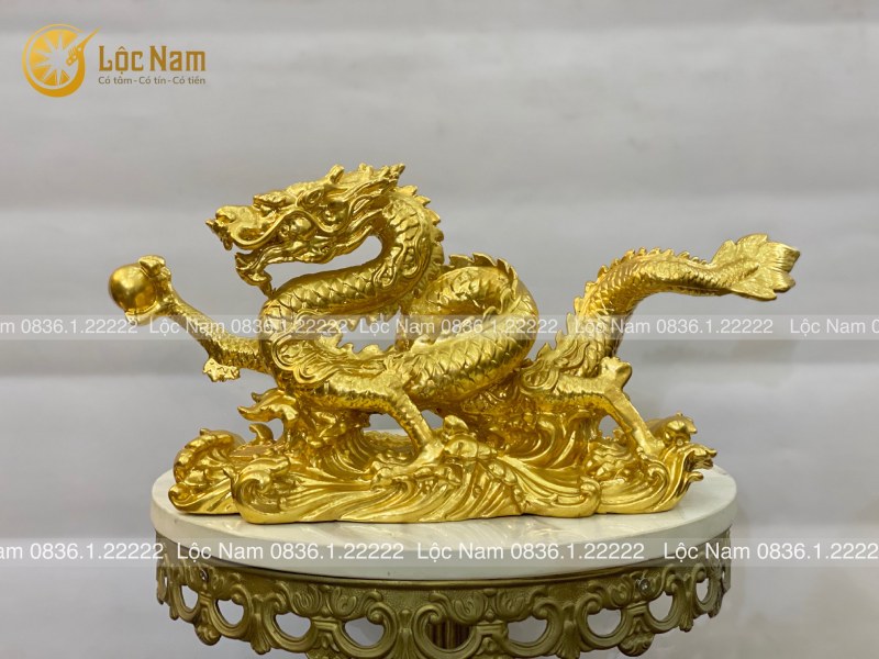 Tượng Rồng Cuộn Nhả Ngọc Bằng Đồng Mạ Vàng Dài 30cm