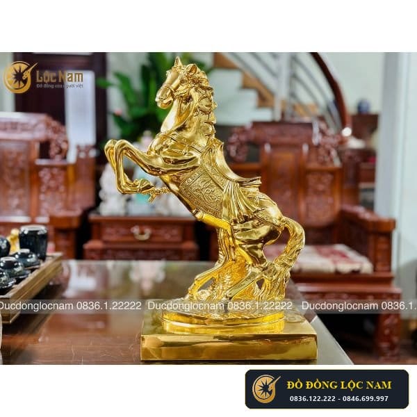 Tượng Ngựa Hí Phong Thủy Bằng Đồng Mạ Vàng 24K Cao 55cm
