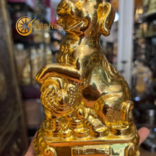 Tượng Chó Phong Thủy Bằng Đồng Dát Vàng 24k Cao 16cm
