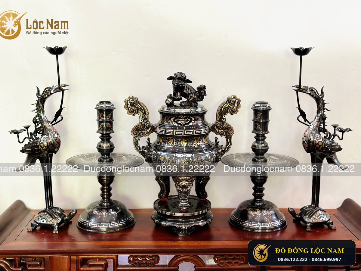 Dinh Ngu Su Bằng Đồng Đỏ Khảm Ngũ Sắc Cao 50cm