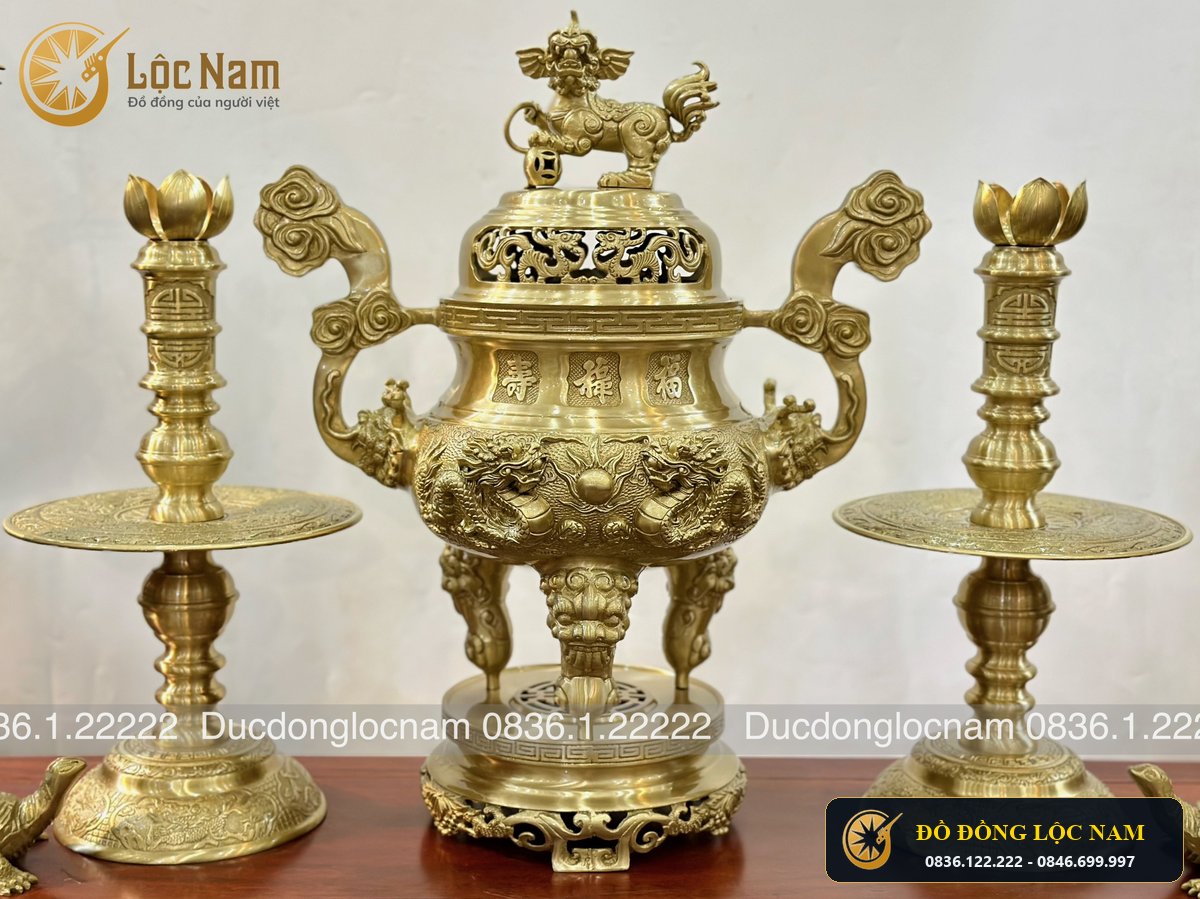 Đỉnh Ngũ Sự Rồng Bằng Đồng Vàng Màu Mộc Cao 60cm góc chụp 2