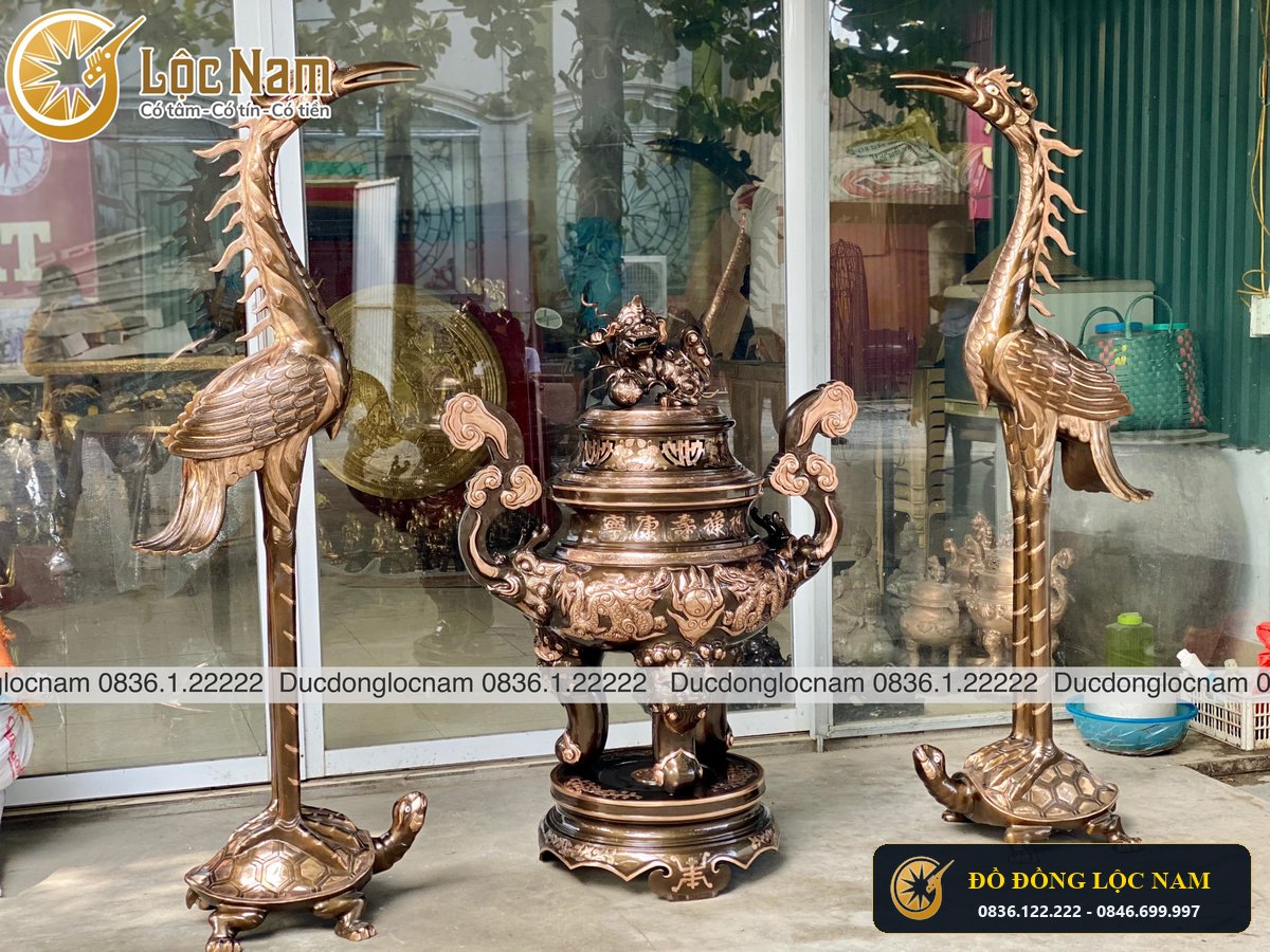 Đỉnh Thờ Đồng Đỏ Song Long Chầu Nguyệt Cao 1m5
