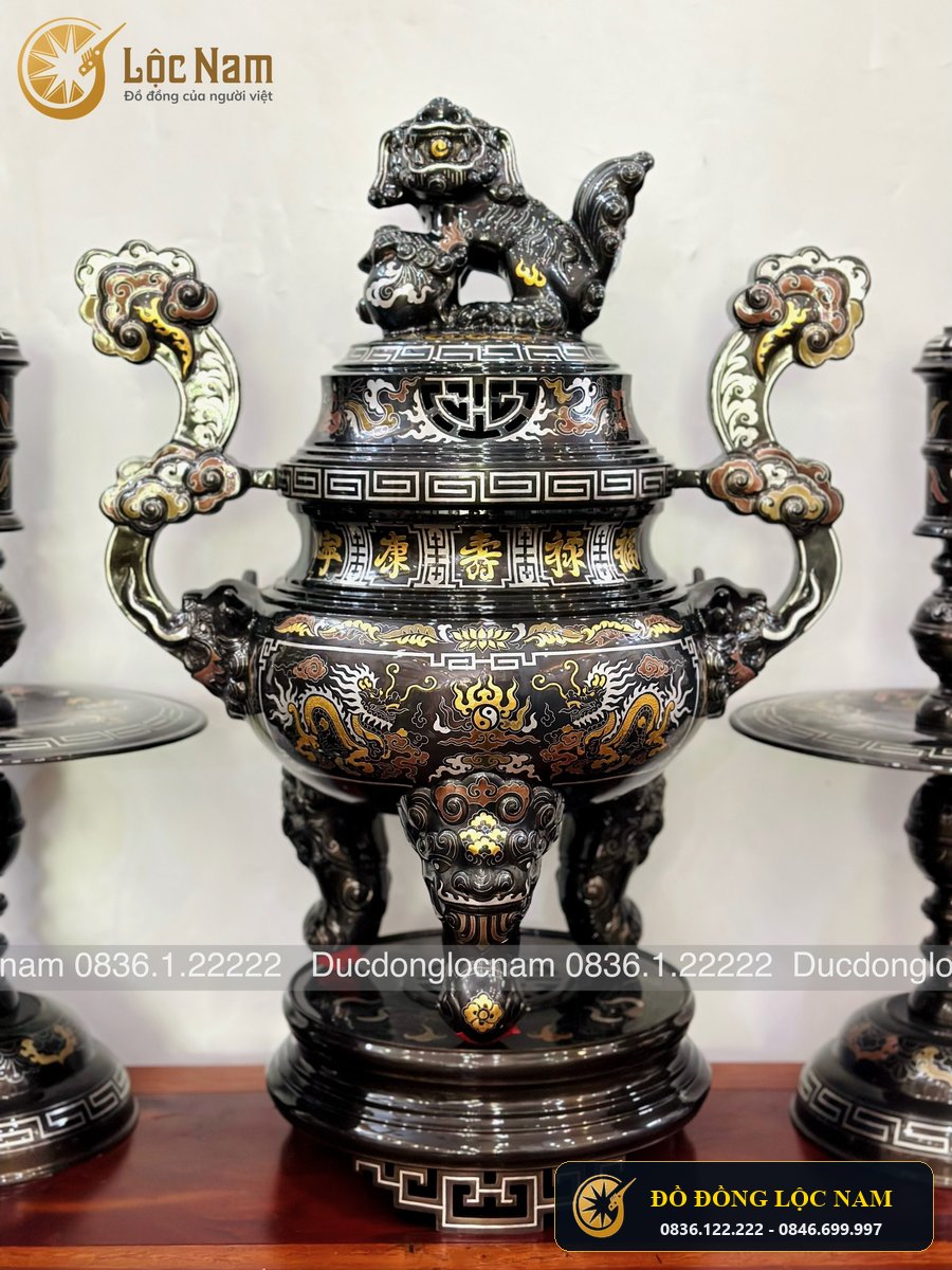 Dinh Tho Ngu Su Bằng Đồng Khảm Ngũ Sắc Cao 70cm góc chụp 1