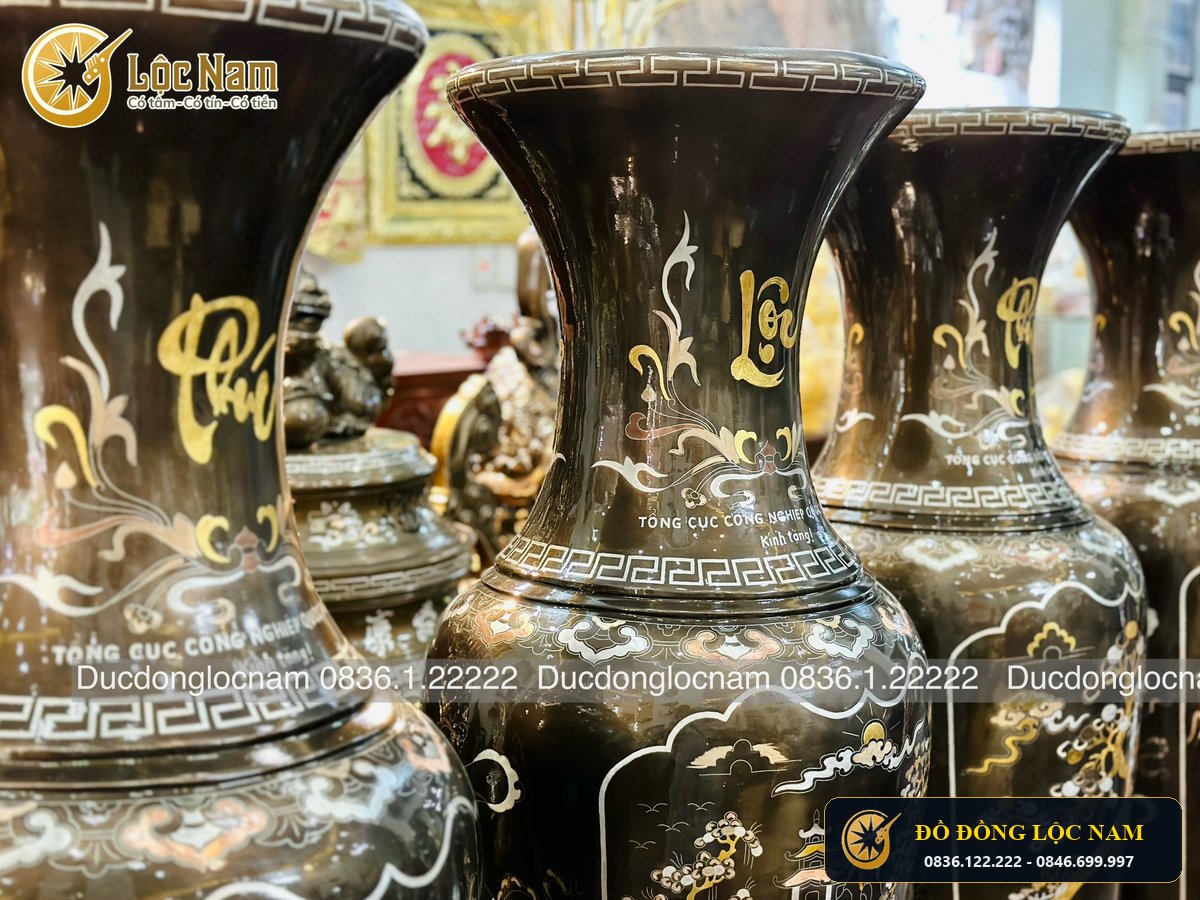 Đôi Lọ Lộc Bình Bằng Đồng Khảm Vinh Quy Cao 1m6