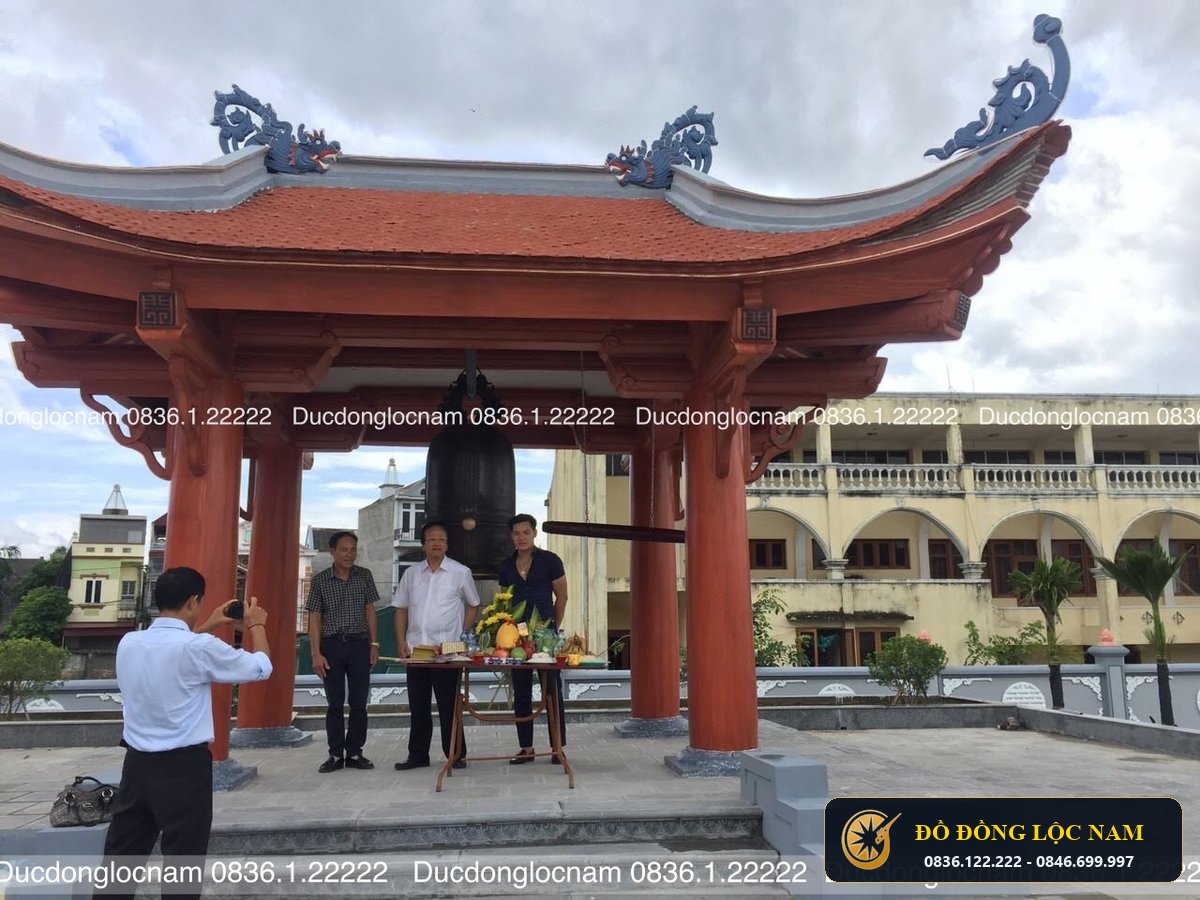 Đúc Chuông Đồng Đại Hồng Chung Cho Chùa Tại Hải Dương