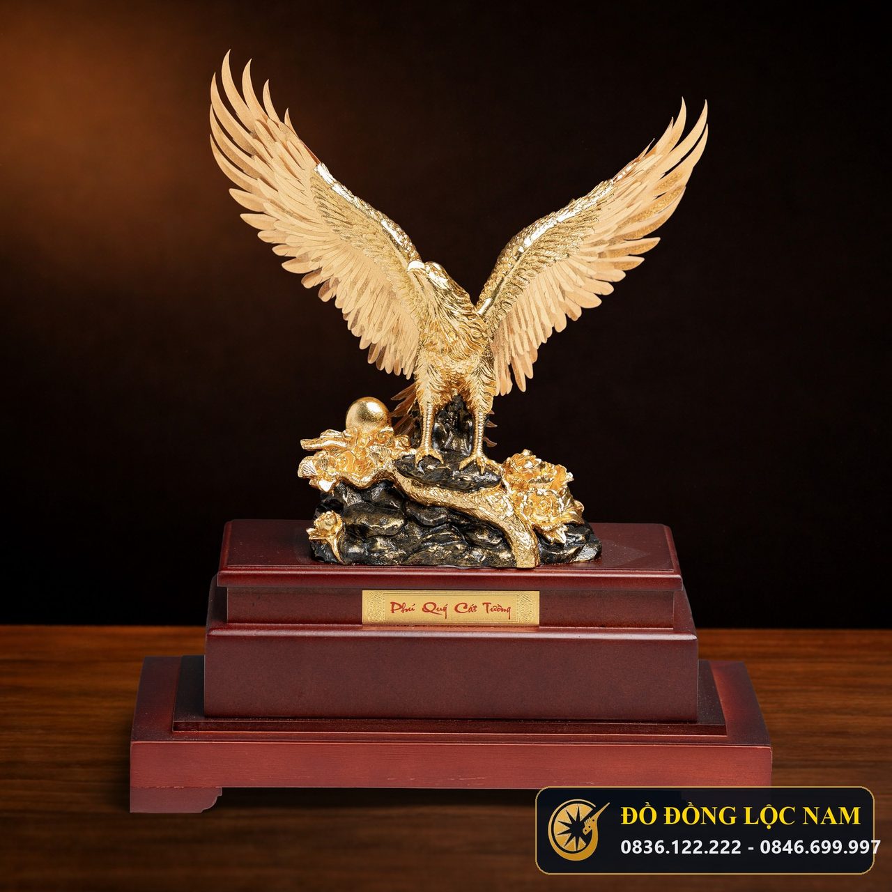 Tượng Đại Bàng Tung Cánh Dát Vàng 24K Uy Phong