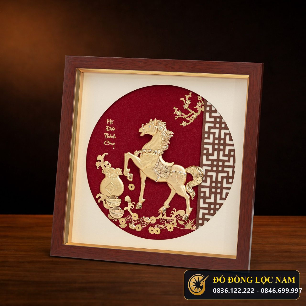 Tranh Ngựa Phong Thủy Mini Để Bàn Mạ Vàng 24K góc chụp 1