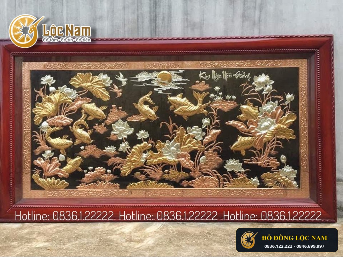 Tranh Cửu Ngư Hoa Sen Bằng Đồng Dát Vàng Nền Đen Tinh Xảo