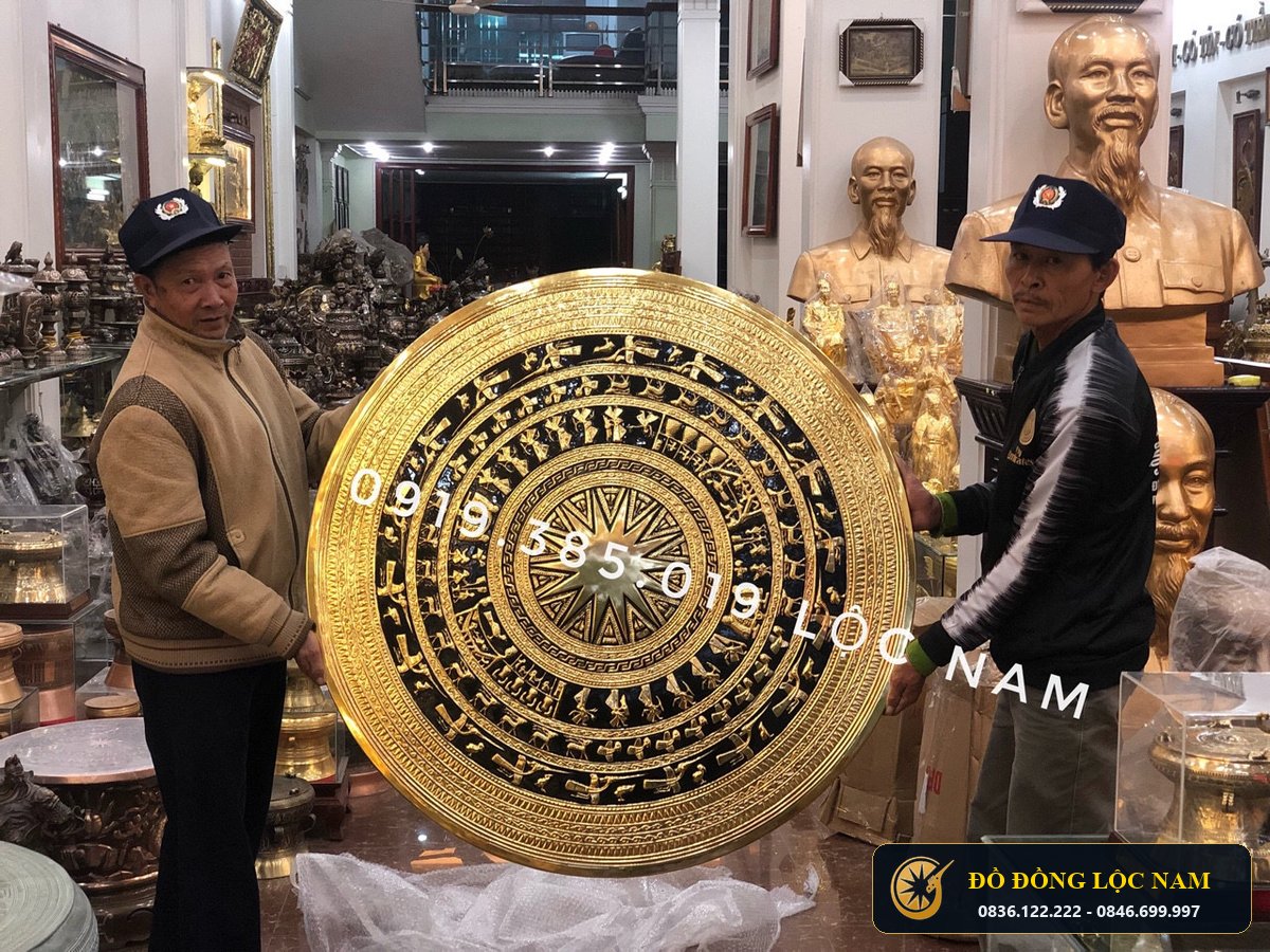 Mặt Trống Đồng Vang Gò Thủ Công 1m7 góc chụp 2