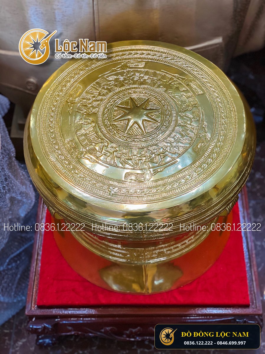 Qua Trống Đồng Dk 40cm Hoa Văn Chim Mạ Vàng Sang Trong góc chụp 1