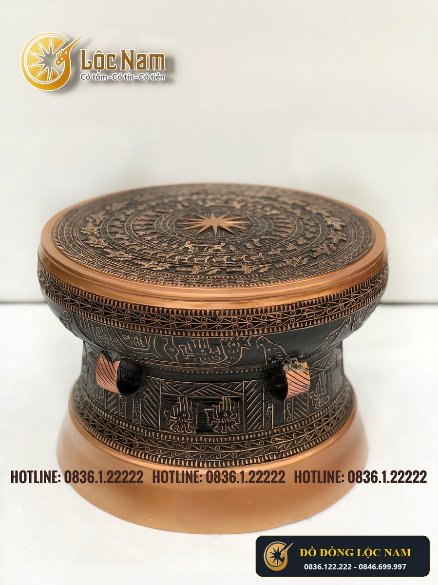 Qua Trống Đồng Do Duong Kinh 40cm Trung Bay Phong Khach góc chụp 2