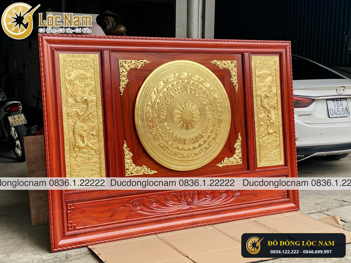Tranh Mặt Trống Đồng 1m, Tranh Song Long Dát Vàng 9999 góc chụp 2