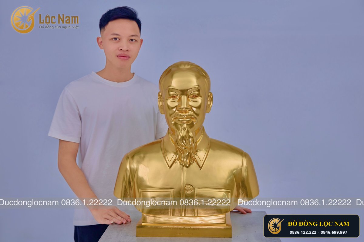 Tượng Bác Hồ Bán Thân Bằng Đồng Dát Vàng Cao 80cm