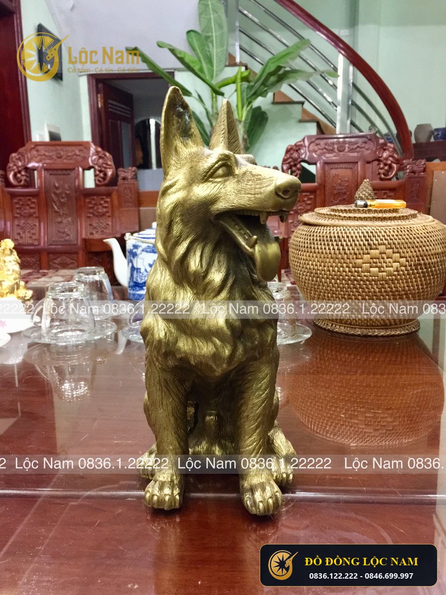 Tượng Chó Bằng Đồng Độc Đáo Dước Tài Lộc Cao 45cm góc chụp 1