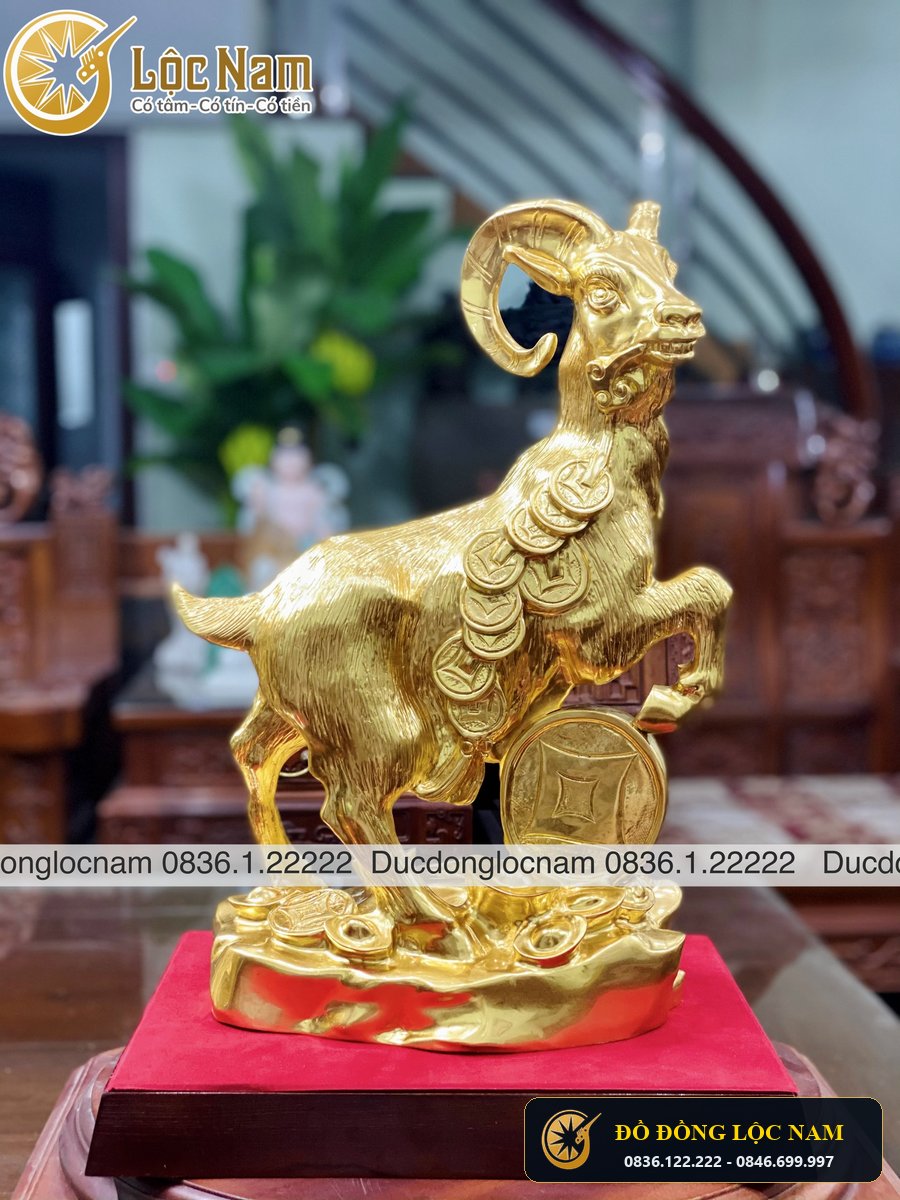 Tượng Dê Đứng Tien Bằng Đồng Mạ Vàng