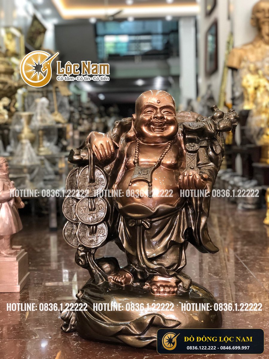 Tượng Di Lặc Bằng Đồng Gánh Tiền Tay Cầm Gậy Như Ý Cao 68cm