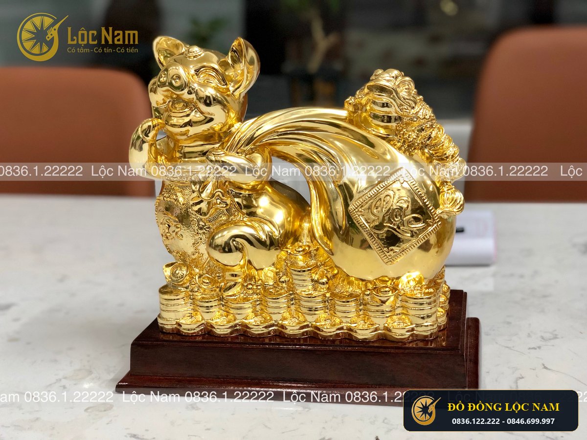 Tượng Lợn Pho Thủy Bằng Đồng Kéo Tài Lộc Mạ Vàng góc chụp 1