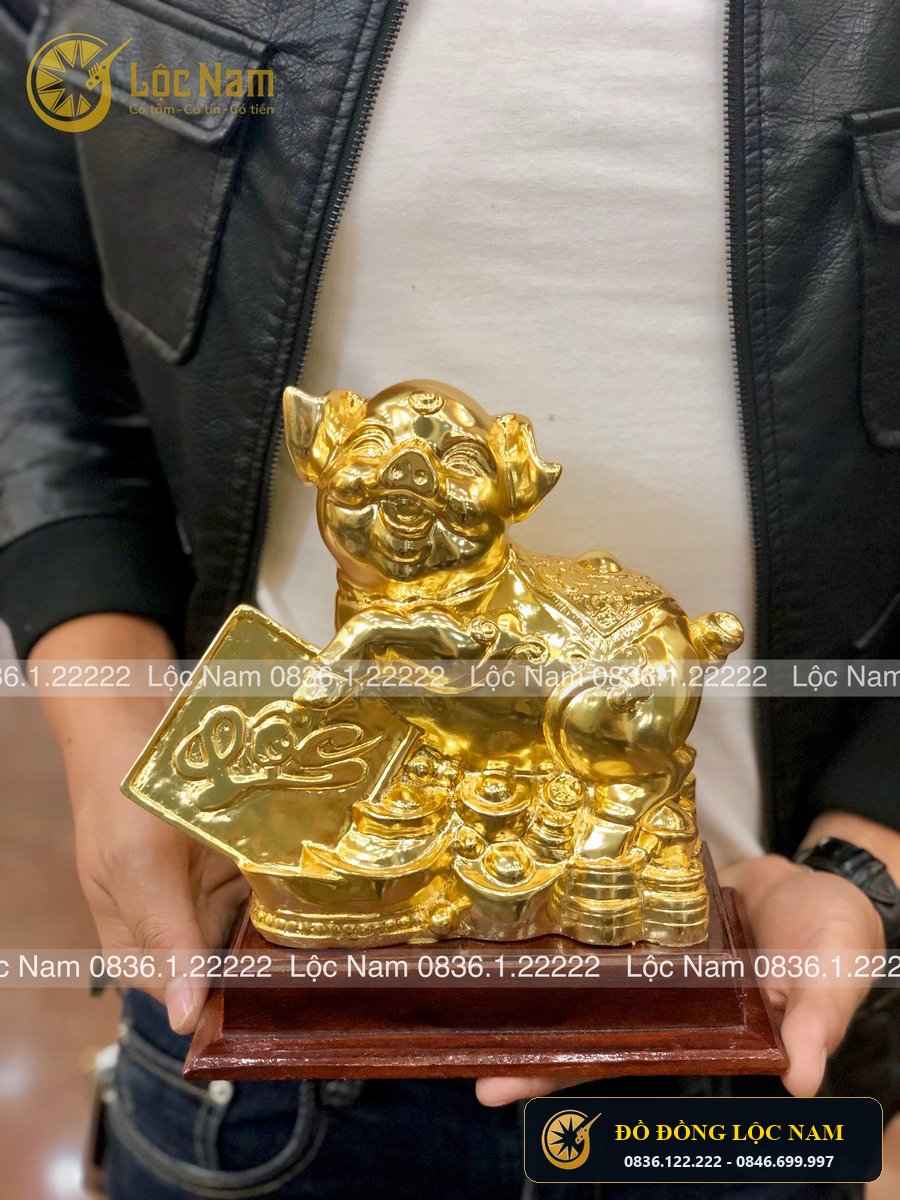 Tượng Lợn Phong Thủy Bằng Đồng Chữ Lộc Mạ Vàng 24K