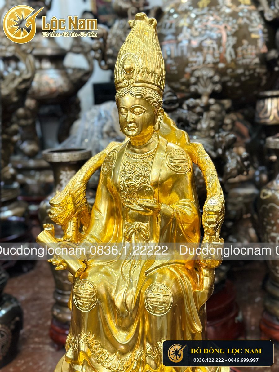 Tượng Mẫu Cửu Trùng Thiên Đúc Bằng Đồng Dát Vàng 24K góc chụp 1