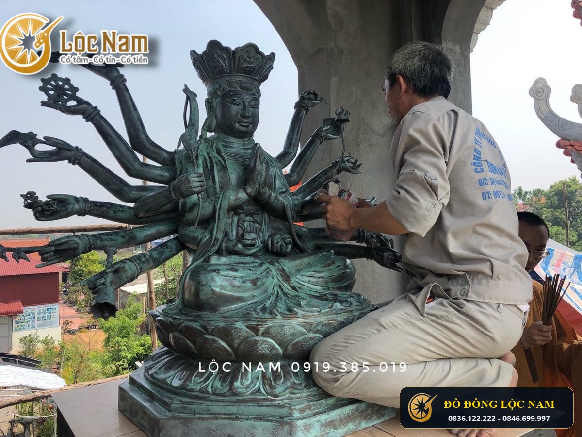 Tượng Phật Chuẩn Đề Đúc Bằng Đồng Làm Giả Cổ góc chụp 1