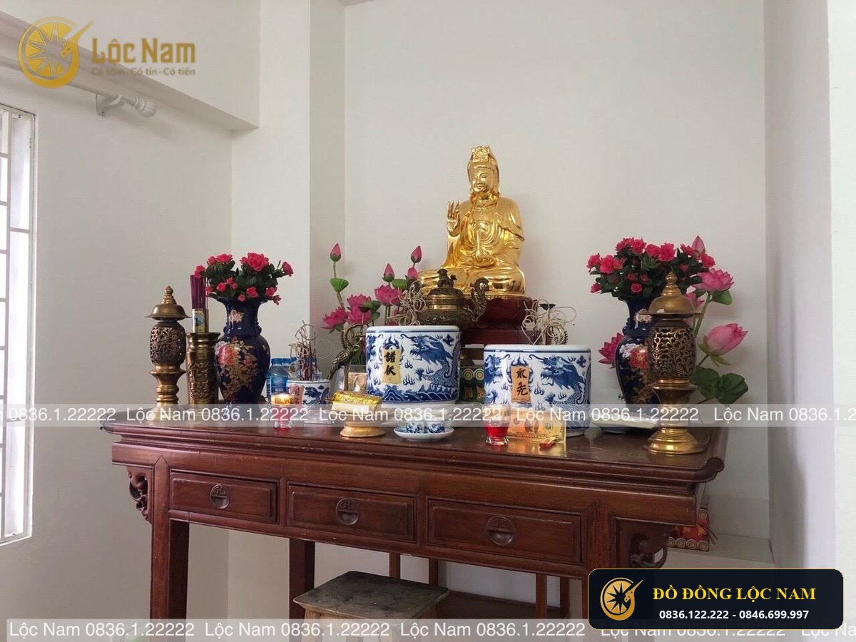 Tượng Phật Quan Am Bằng Đồng Dát Vàng