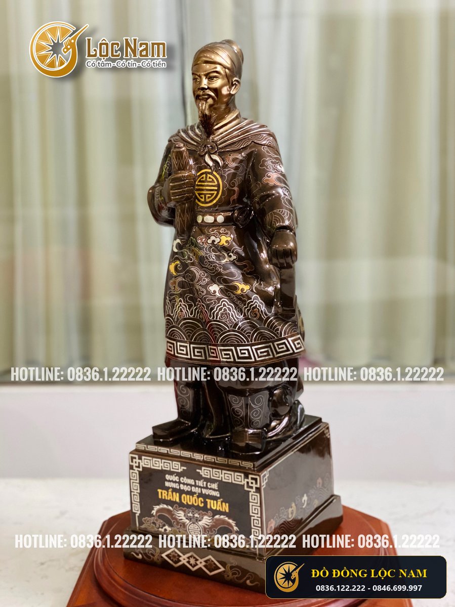 Tuong Tran Quoc Tuan Duc Thanh Tran Hung Dao Khảm Ngũ Sắc Cao 70cm góc chụp 2