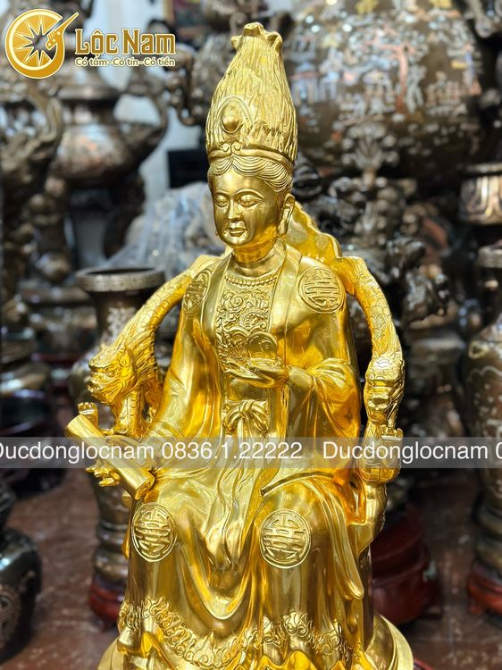 Tượng Mẫu Cửu Trùng Thiên Đúc Bằng Đồng Dát Vàng 24K góc chụp 1