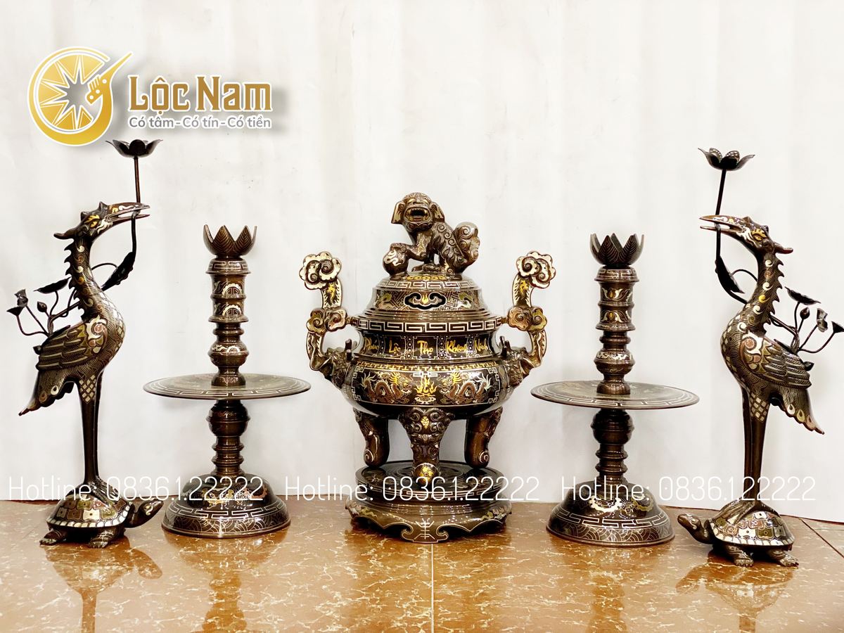 Đỉnh 50-chữ việt