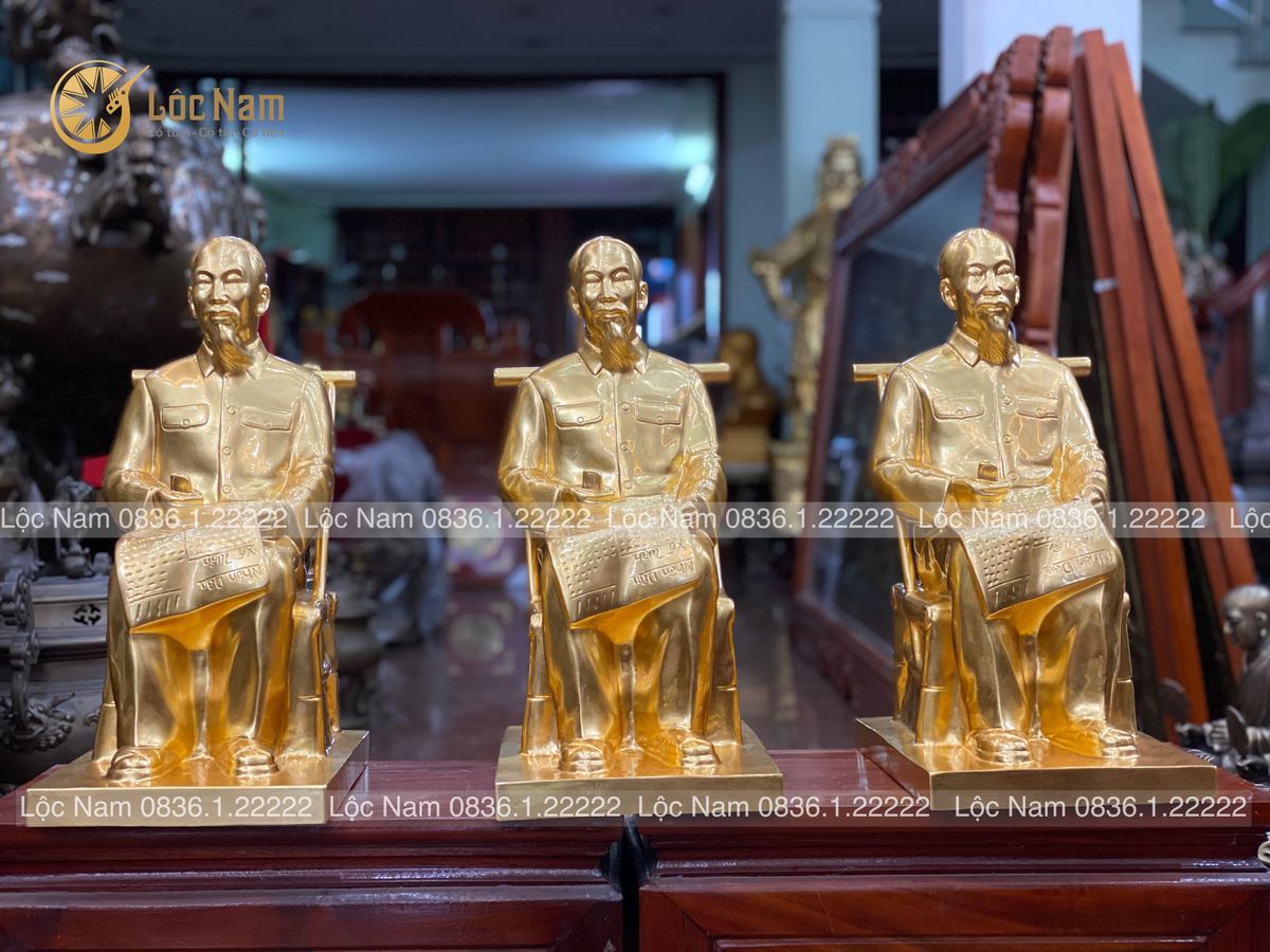 Tượng bác hồ ngồi ghế mây cao 42cm mạ vàng 24k
